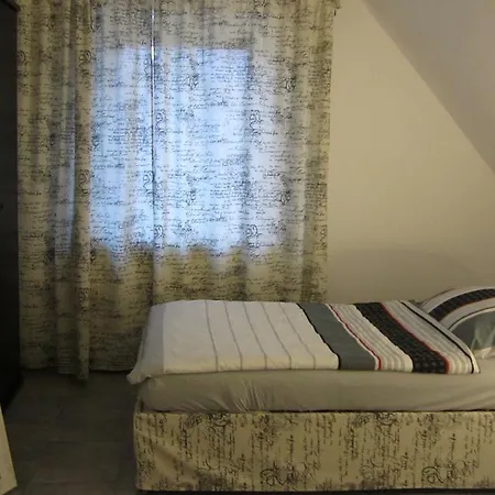 Apartman Ferien- Und Monteurstudios *